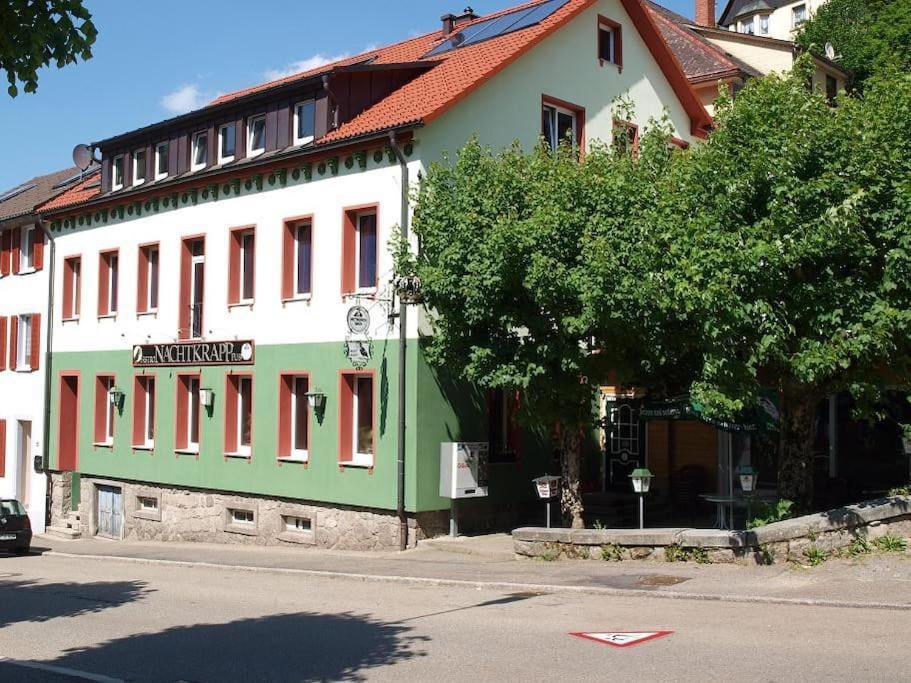 Grosse 130 M2 Gemuetliche Wohnung Im Herzen Tribergs Triberg im Schwarzwald Buitenkant foto
